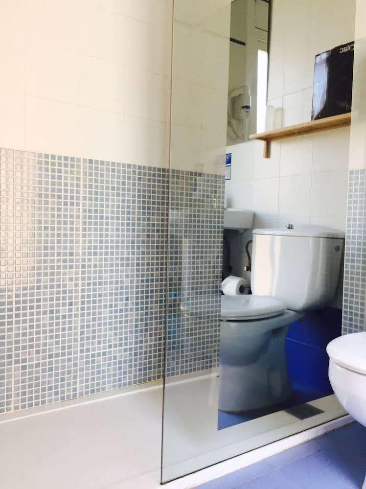Hostal Termes Sitges Exterior foto